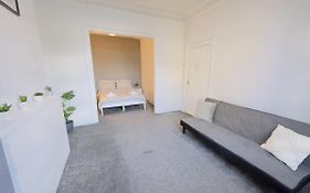 Stratford House - Sleepylodge